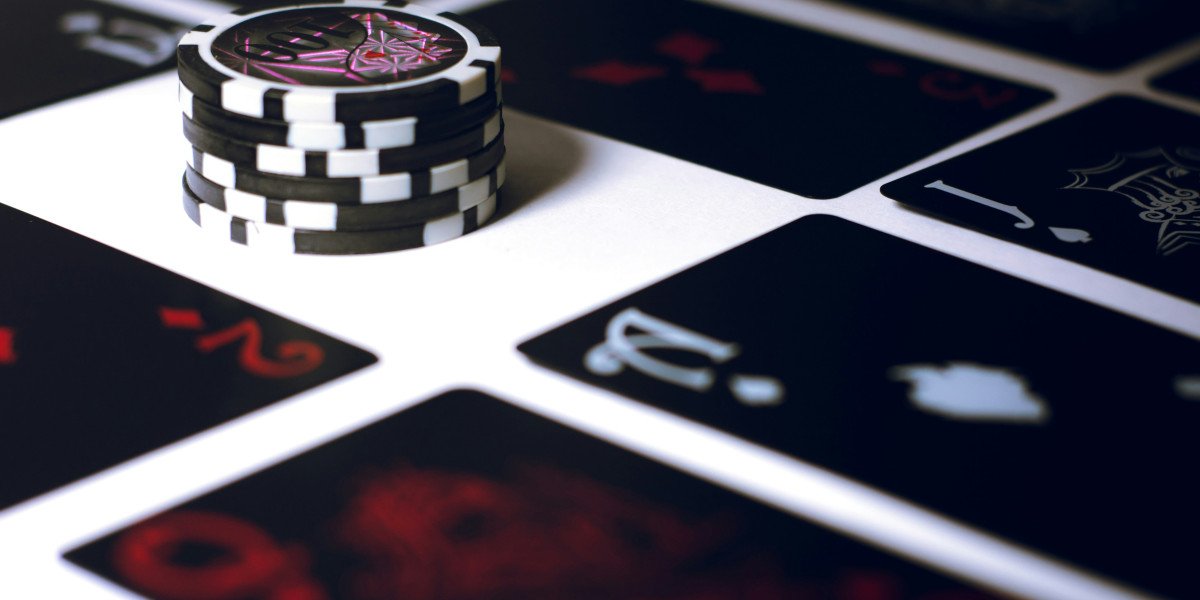 The Rise of Live Dealer Games: How Technology is Shaping the Future of Online Casinos