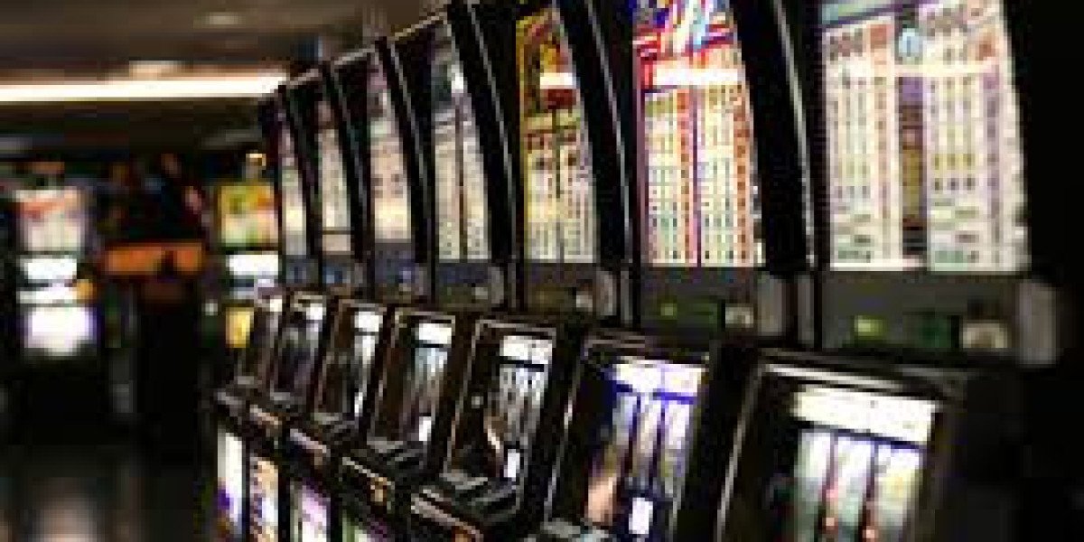 Gaze and Conquer: Hands-Free Gaming Adventures